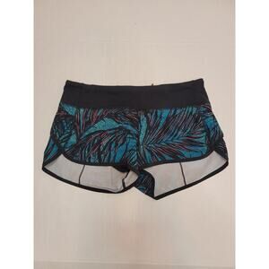 LULULEMON Shorts Women's Size 6 Run Speed Rare Pattern Lined